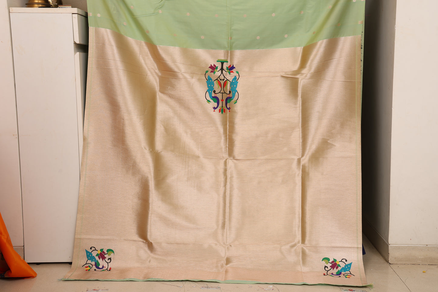 Pista Peacock Border Paithani