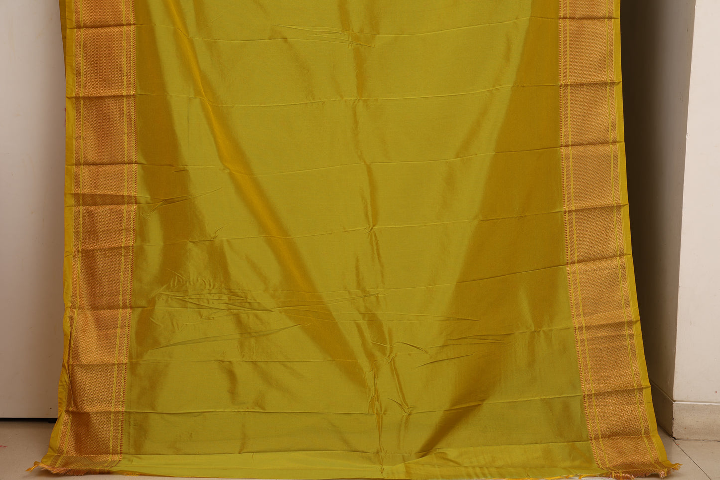 Parrot Green Kalanji Paithani
