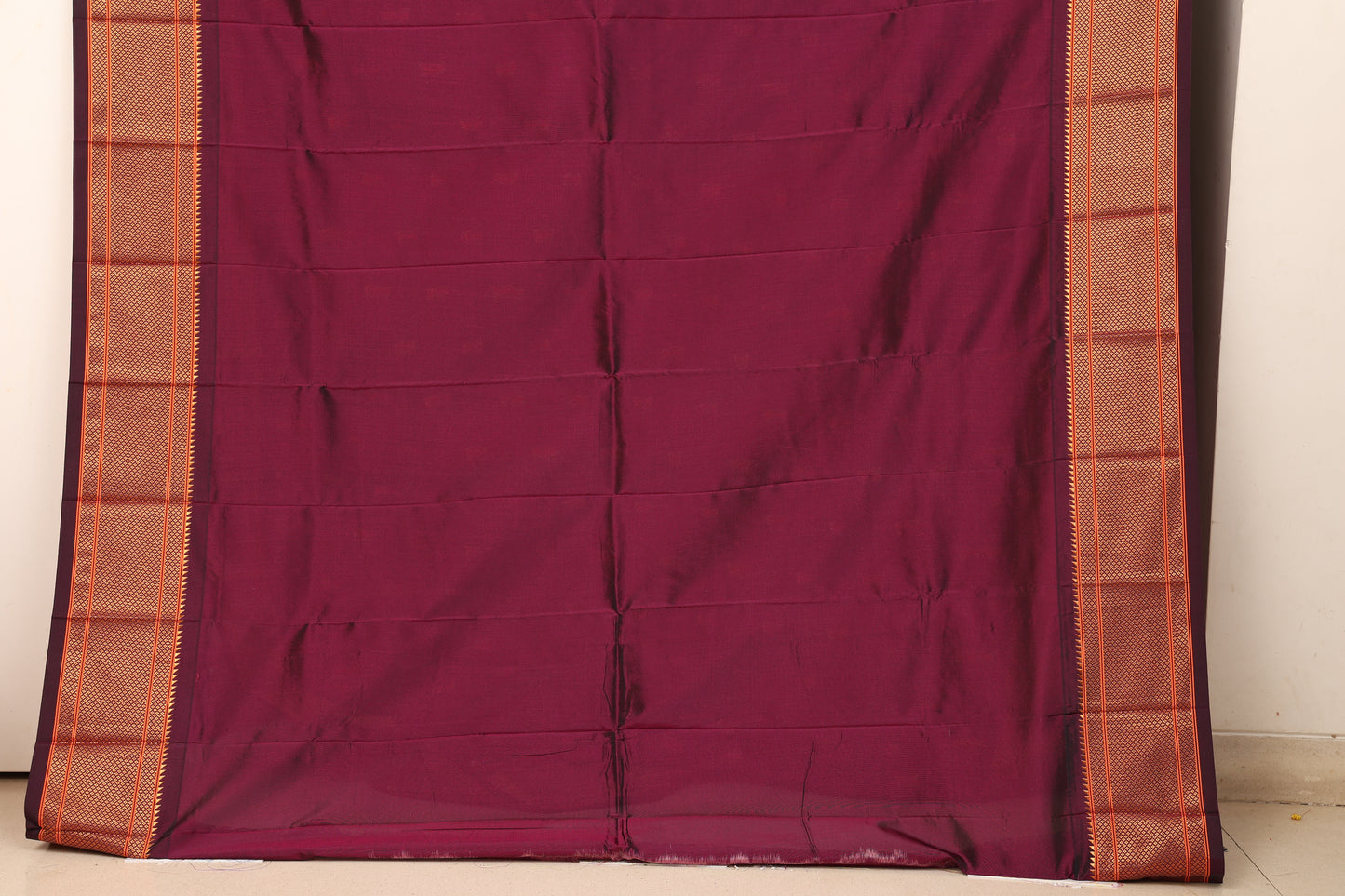 Wine Kalanji Paithani