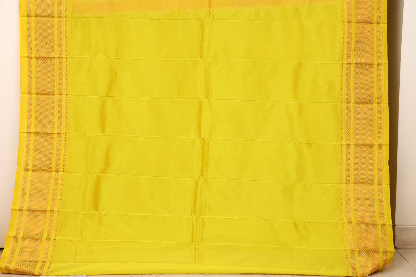 Lime Green Kalanji Paithani