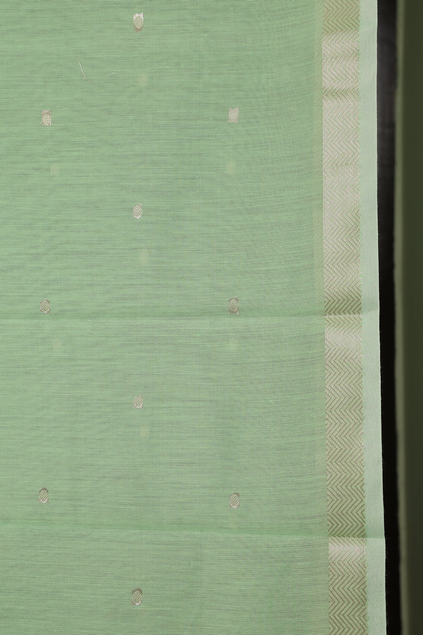 Mint Green Peach Contrast Maheshwari Saree