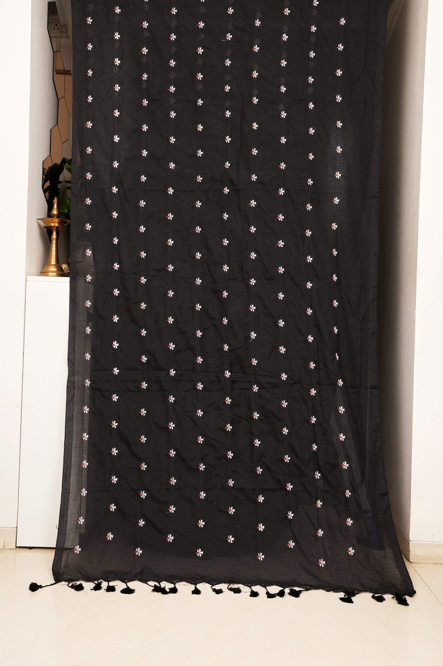 Black Phul Butti Cotton Saree