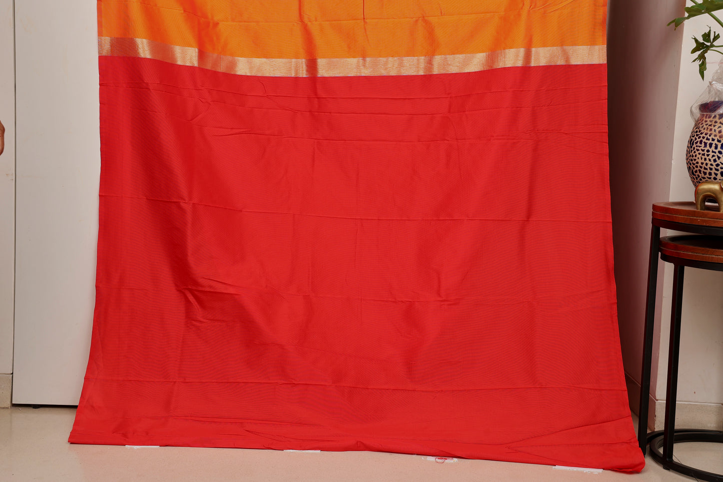 Kesari Gold Phool Baag Tissue Paithani