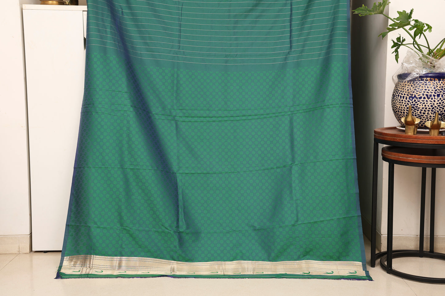 Peacock Green Seven Rows Muniya Skirt Border Paithani