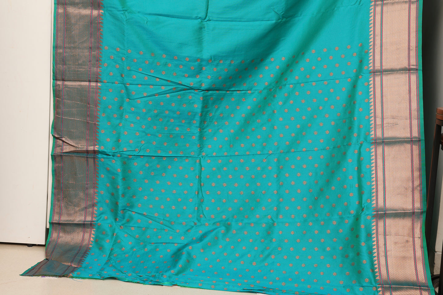Peacock Teal Nath Butti Paithani