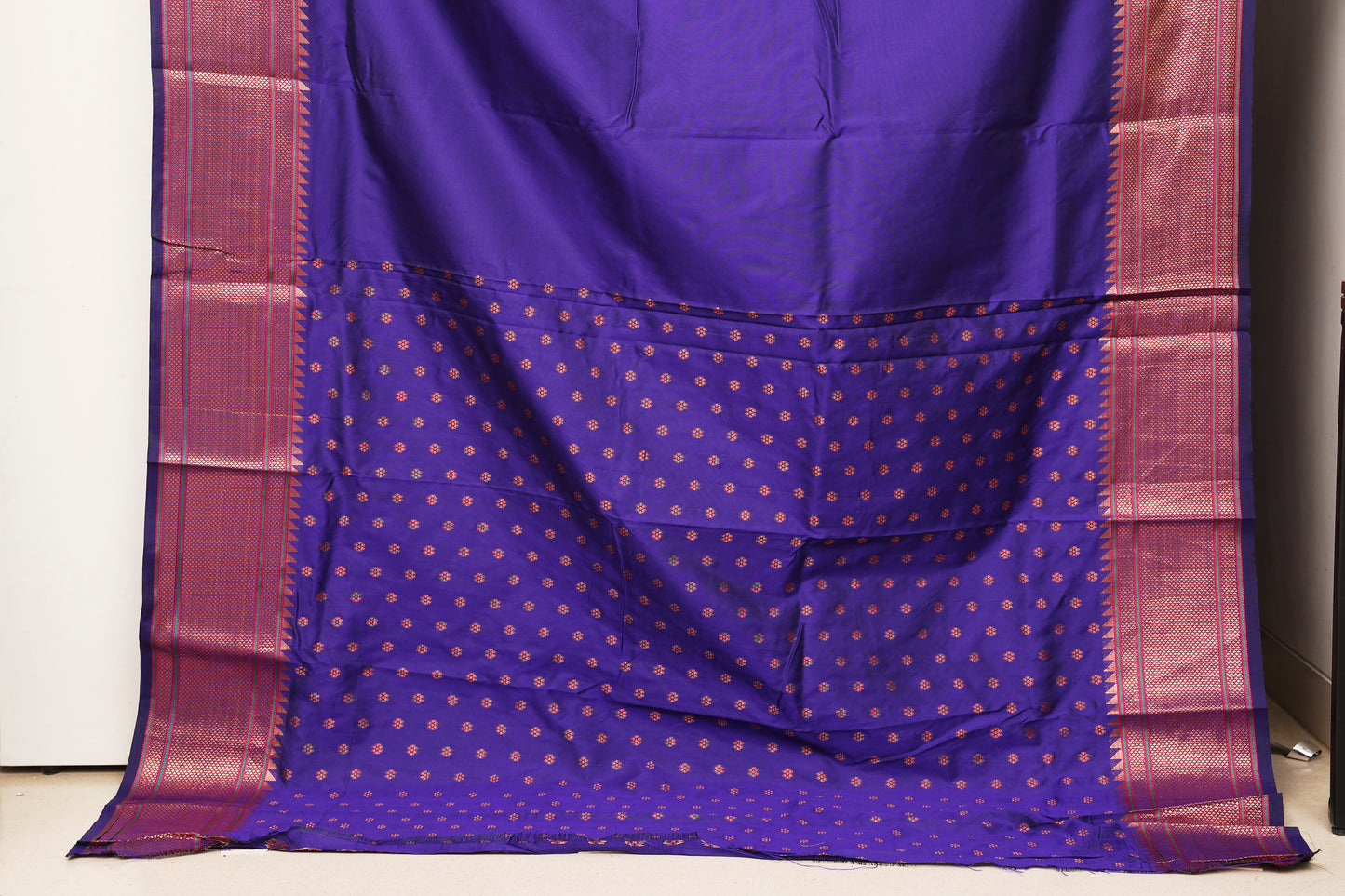 Royal Blue Nath Butti Paithani