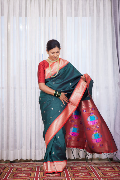 Chandrakor Butti Paithani