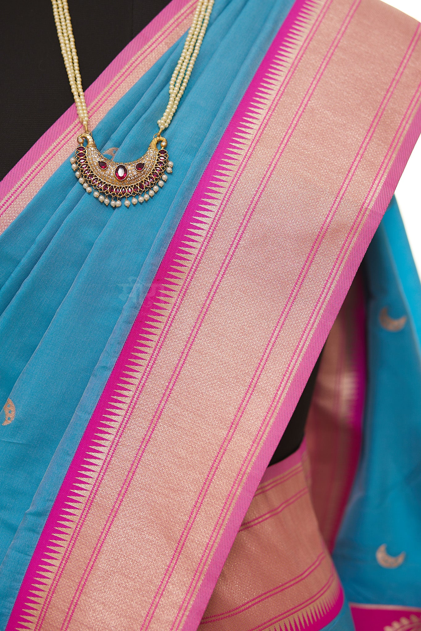 Sky Blue  Kanjivaram Silk blend Chandarkor Paithani Saree with unstitched blouse