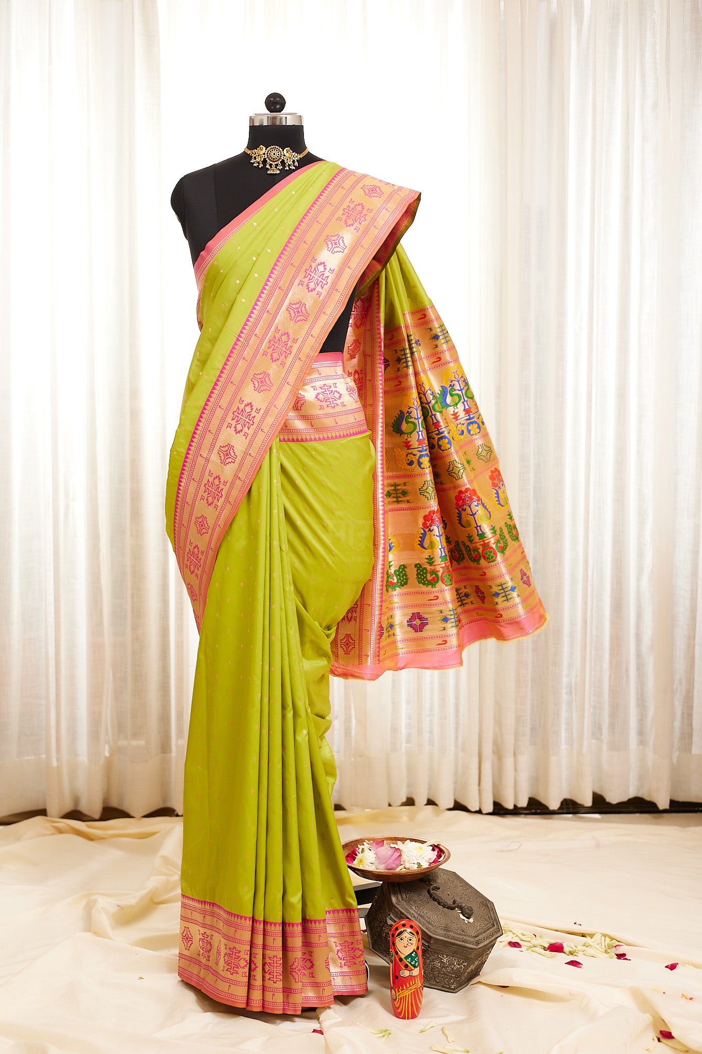Parrot green Kanjivaram Silk blend Paithani Saree with unstitched blouse