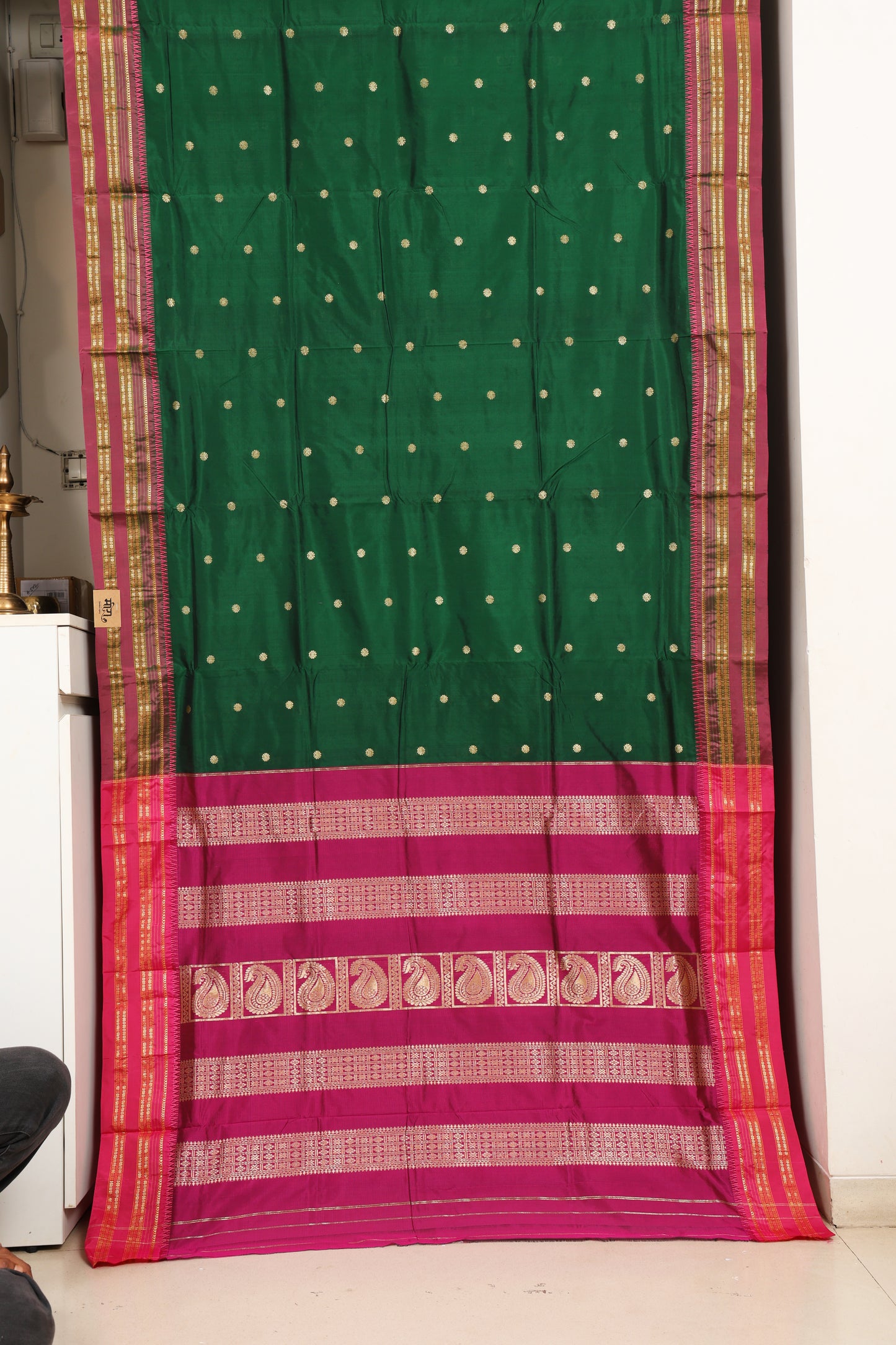 Bottle Green Narayanpeth Saree
