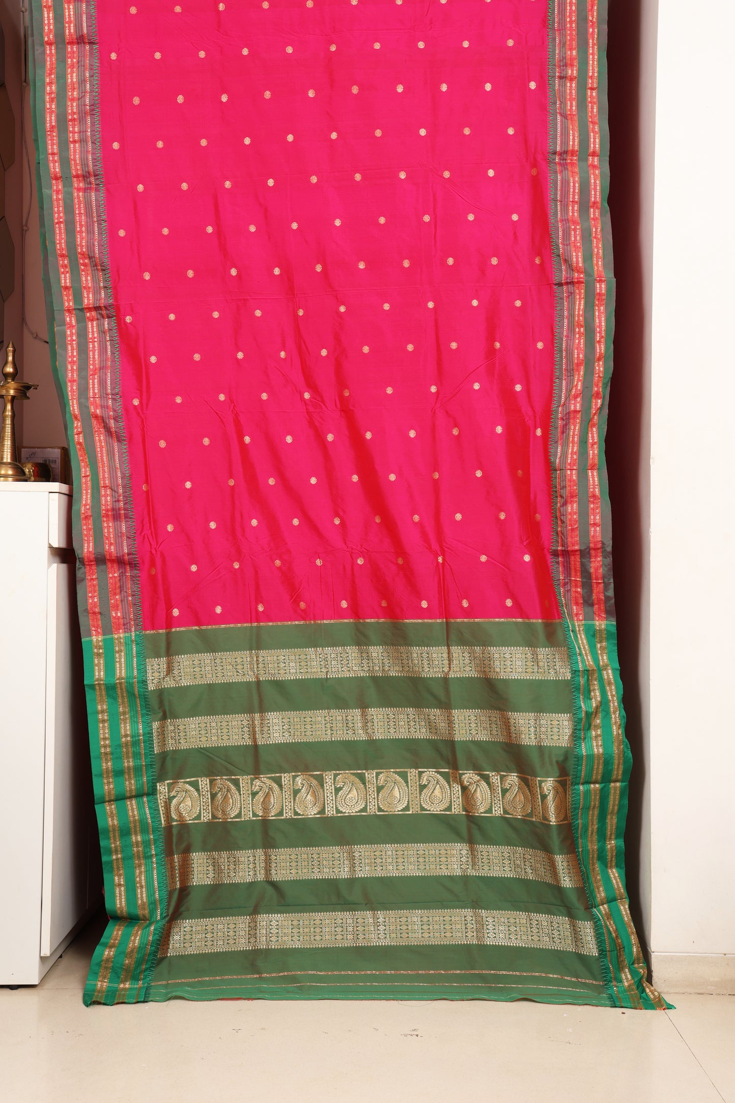 Rani Pink Narayanpeth Saree
