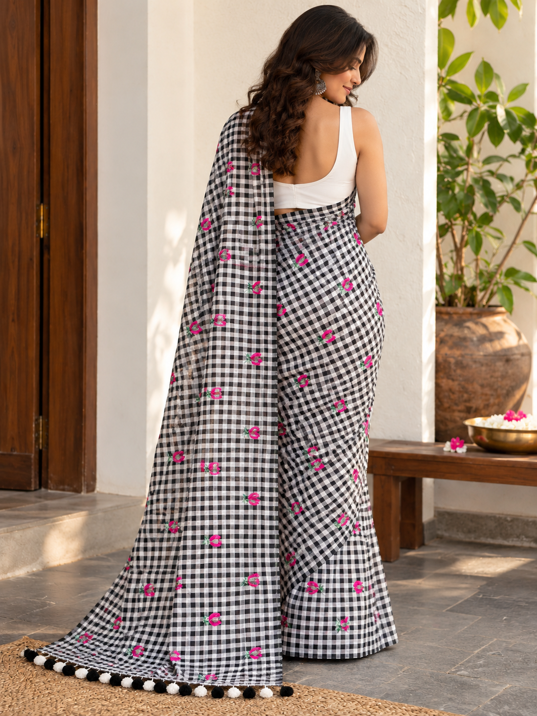 Black & White Rose Check Mulmul Saree
