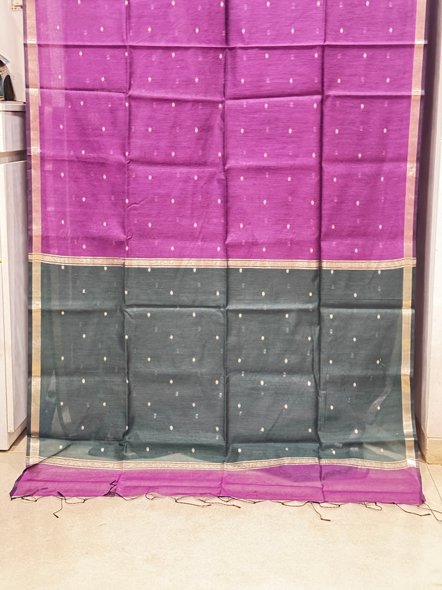 Magenta  & Bottle Green Contrast Maheshwari Saree