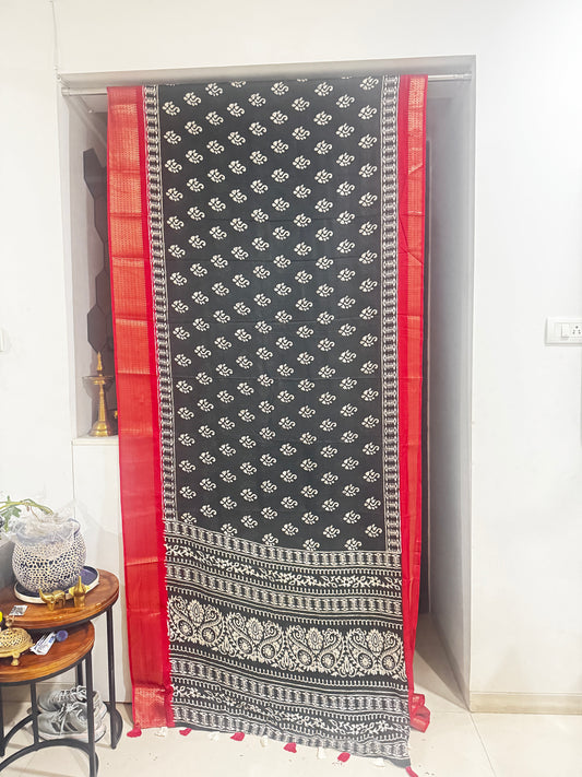 Black and Red Dola Silk