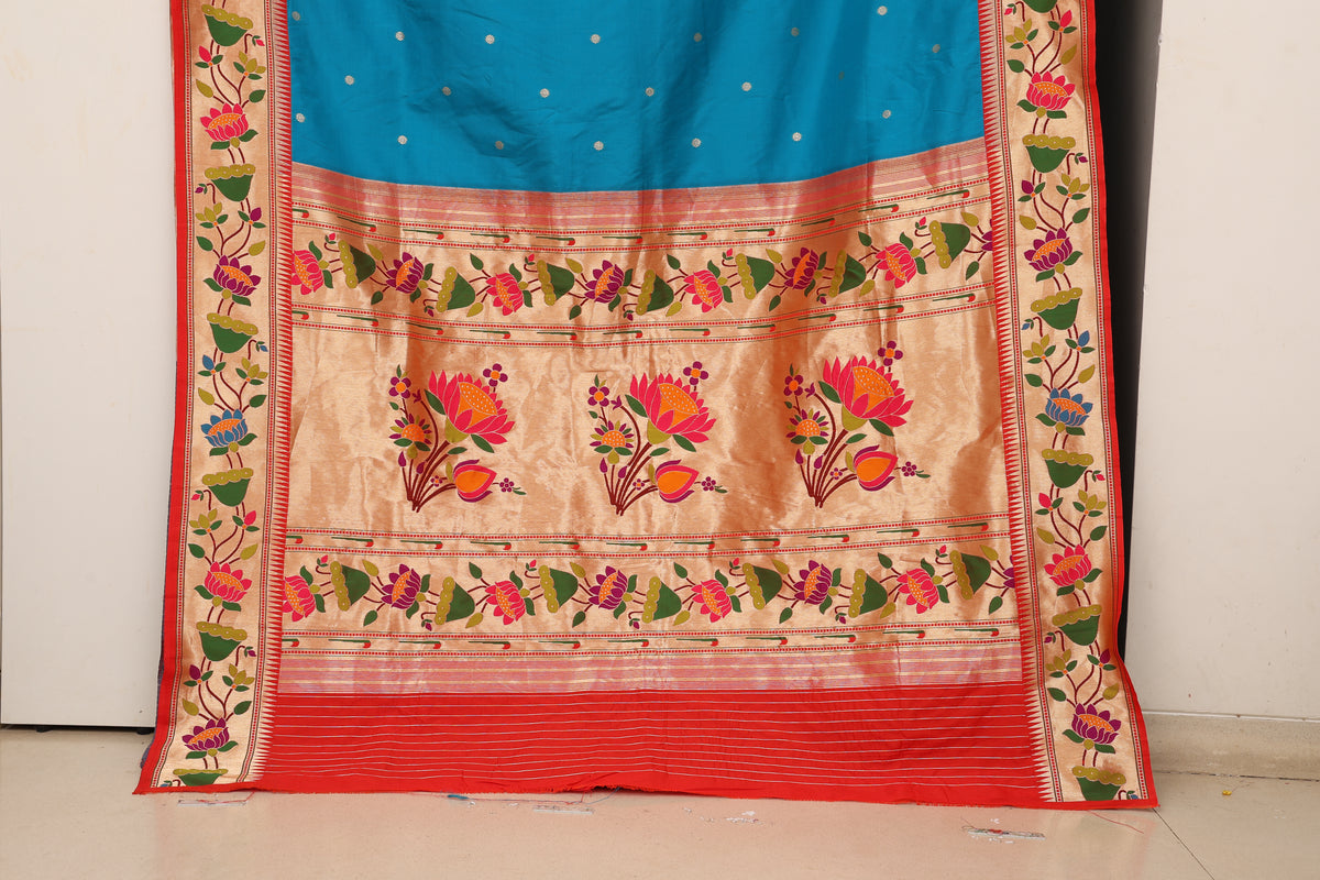 Ocean Blue Lotus Border Paithani
