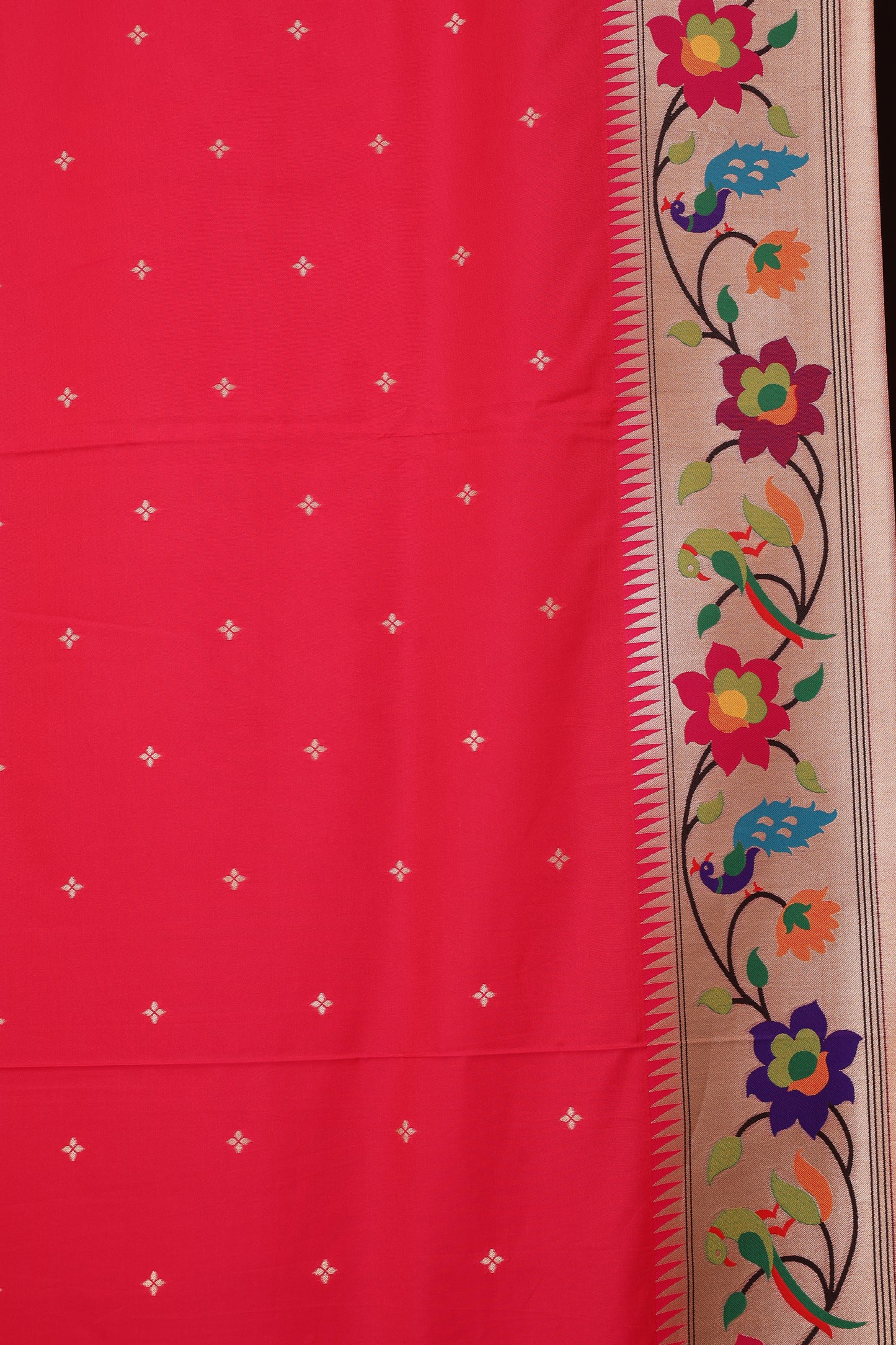 Rani Peacock Border Paithani