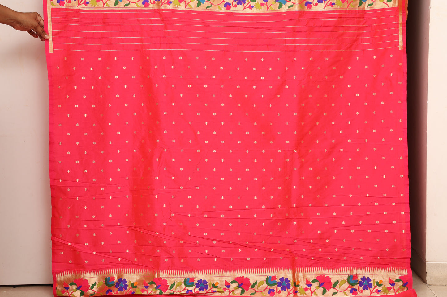 Parrot Green Skirt Border Premium Paithani