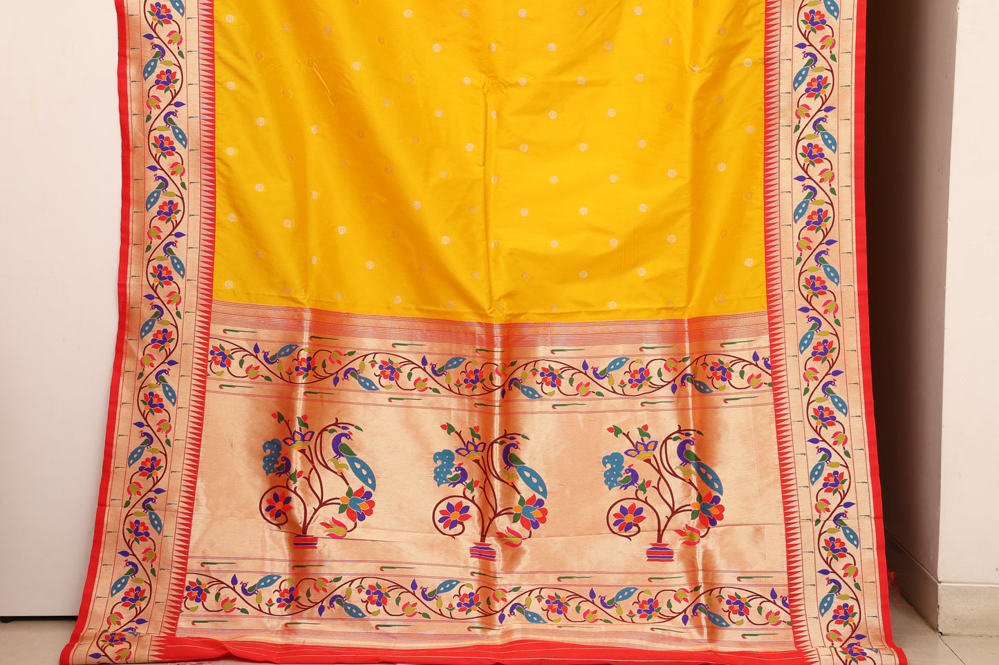 Lemon Yellow Morvel Border Paithani