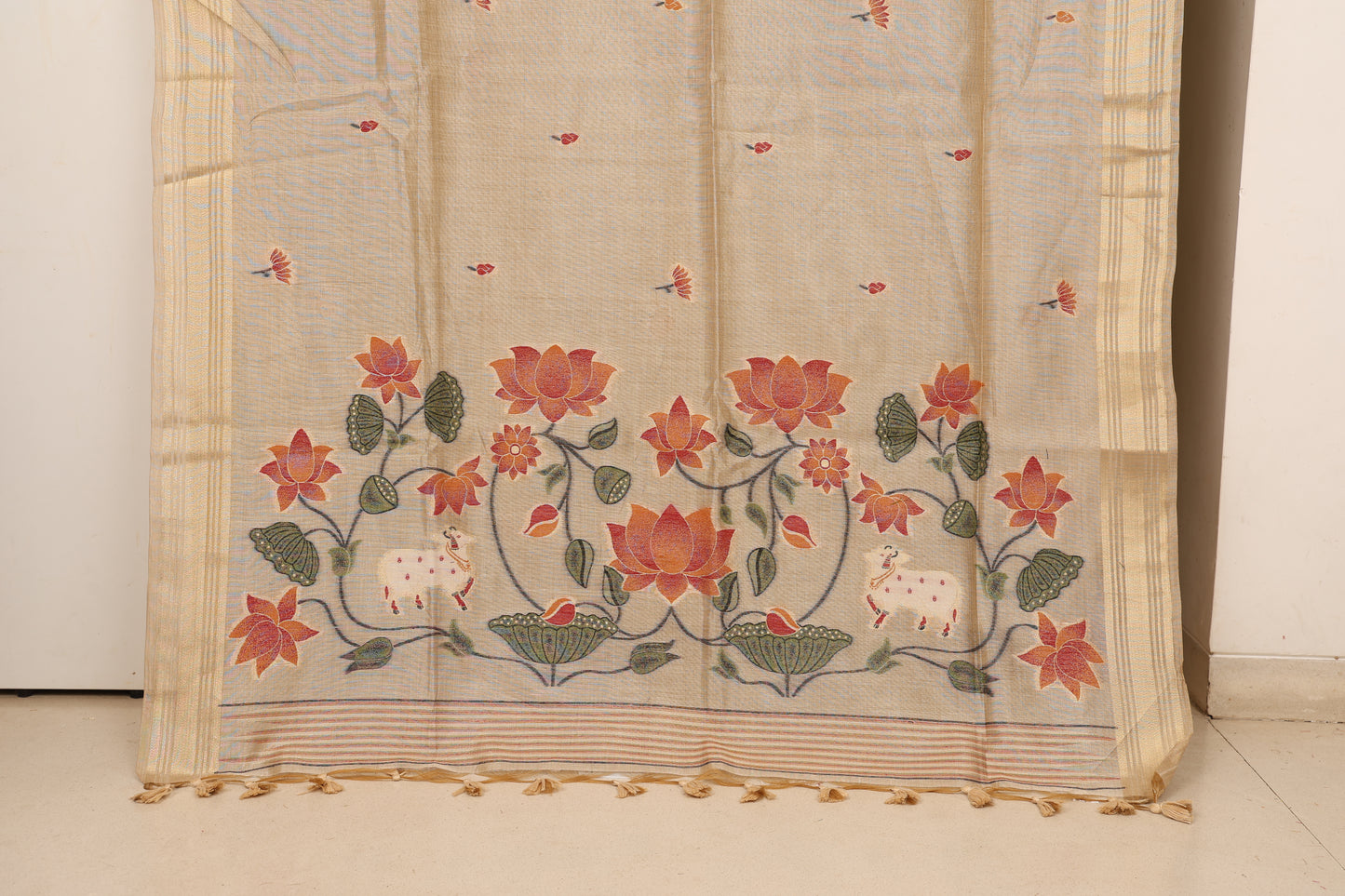 Beige Tissue Linen Paithani