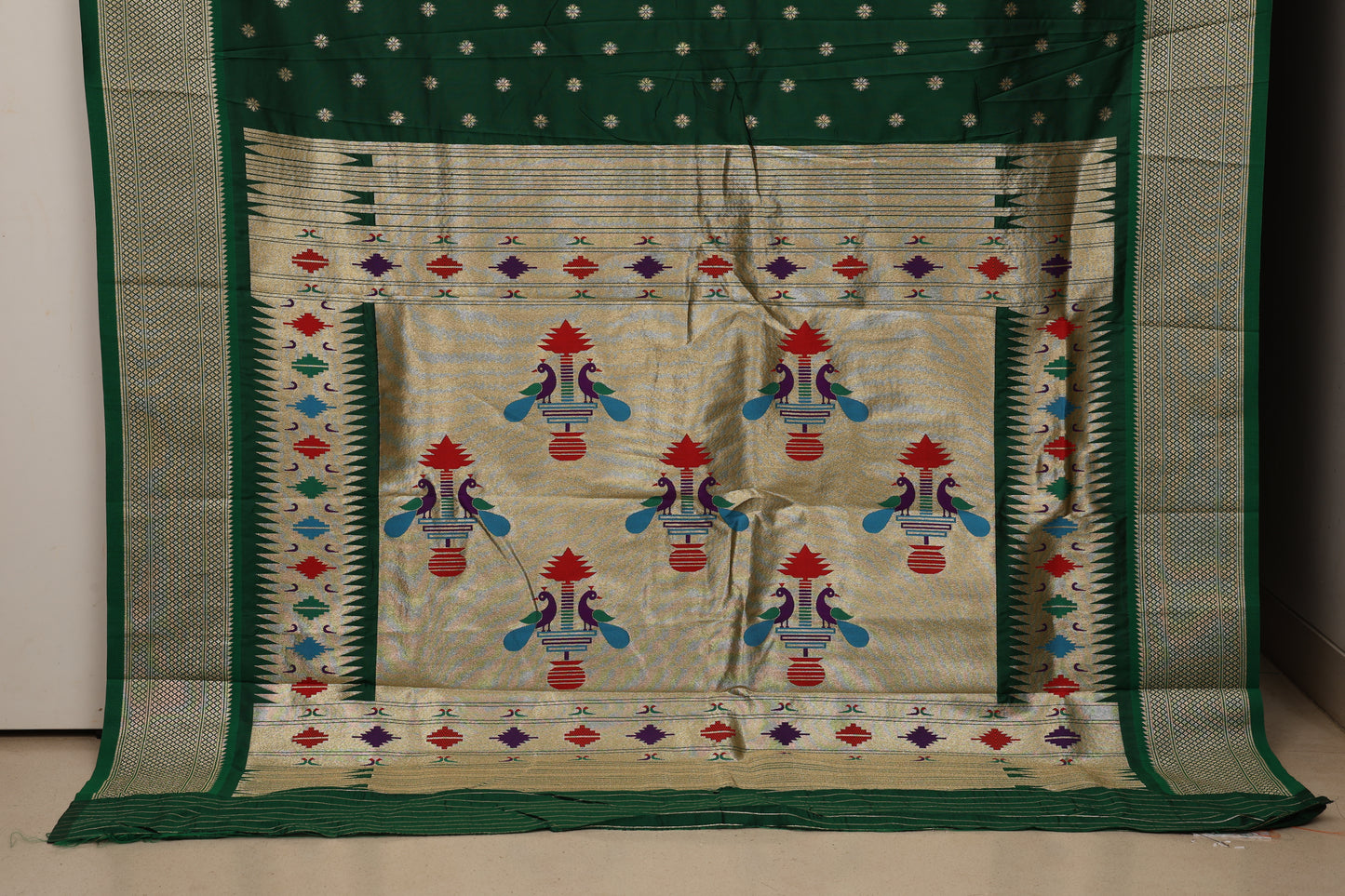 Emerald Green Maharani Paithani