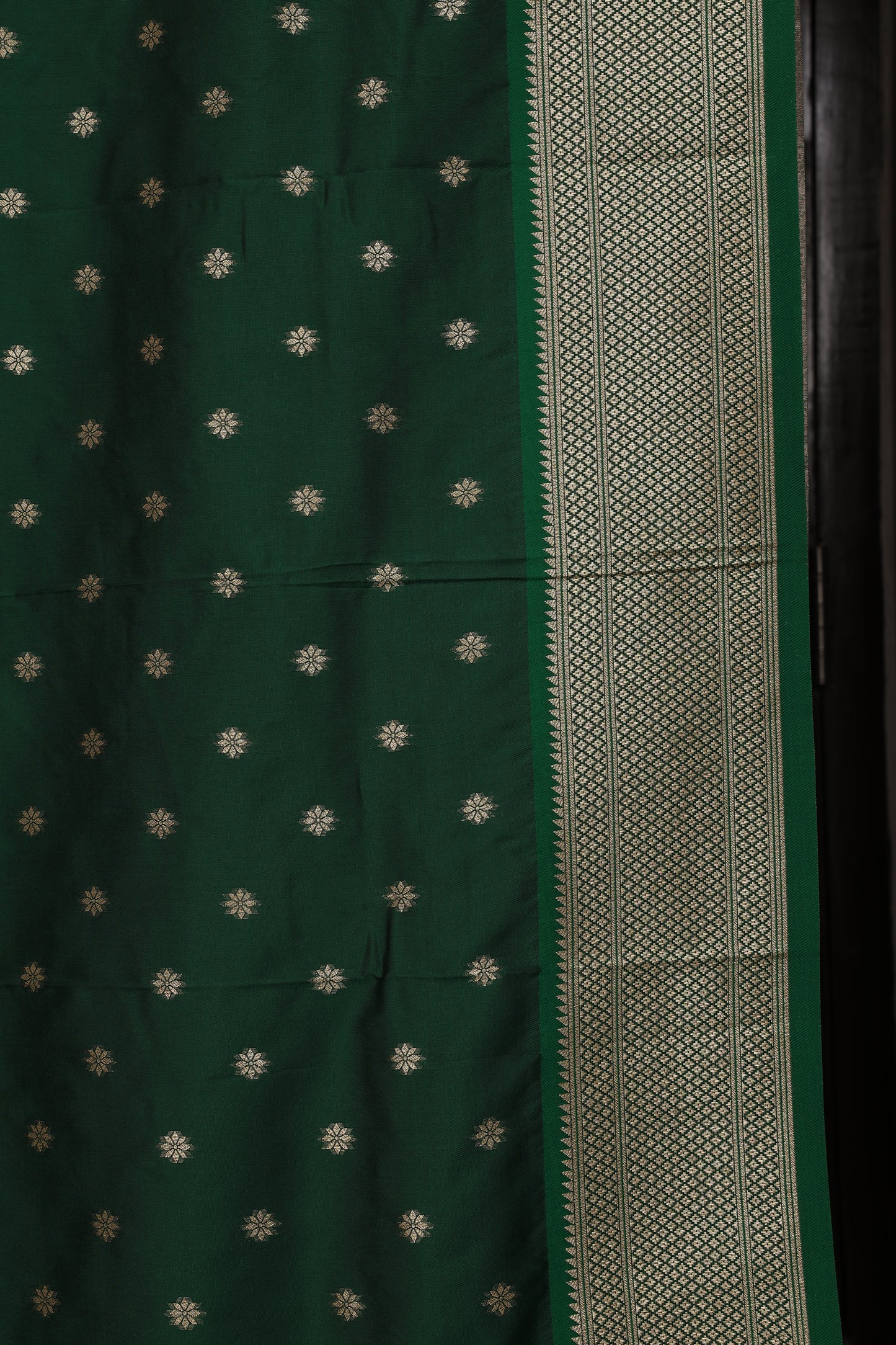 Emerald Green Maharani Paithani
