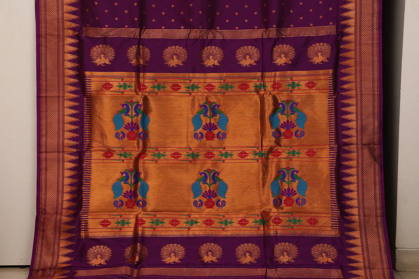 Royal Violet Temple Border Paithani
