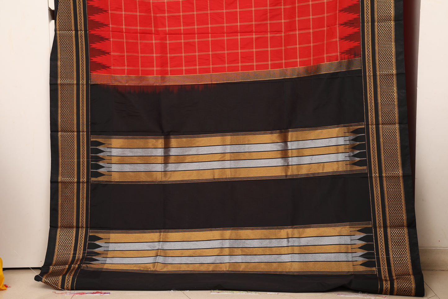 Crimson Red Ilkal Paithani