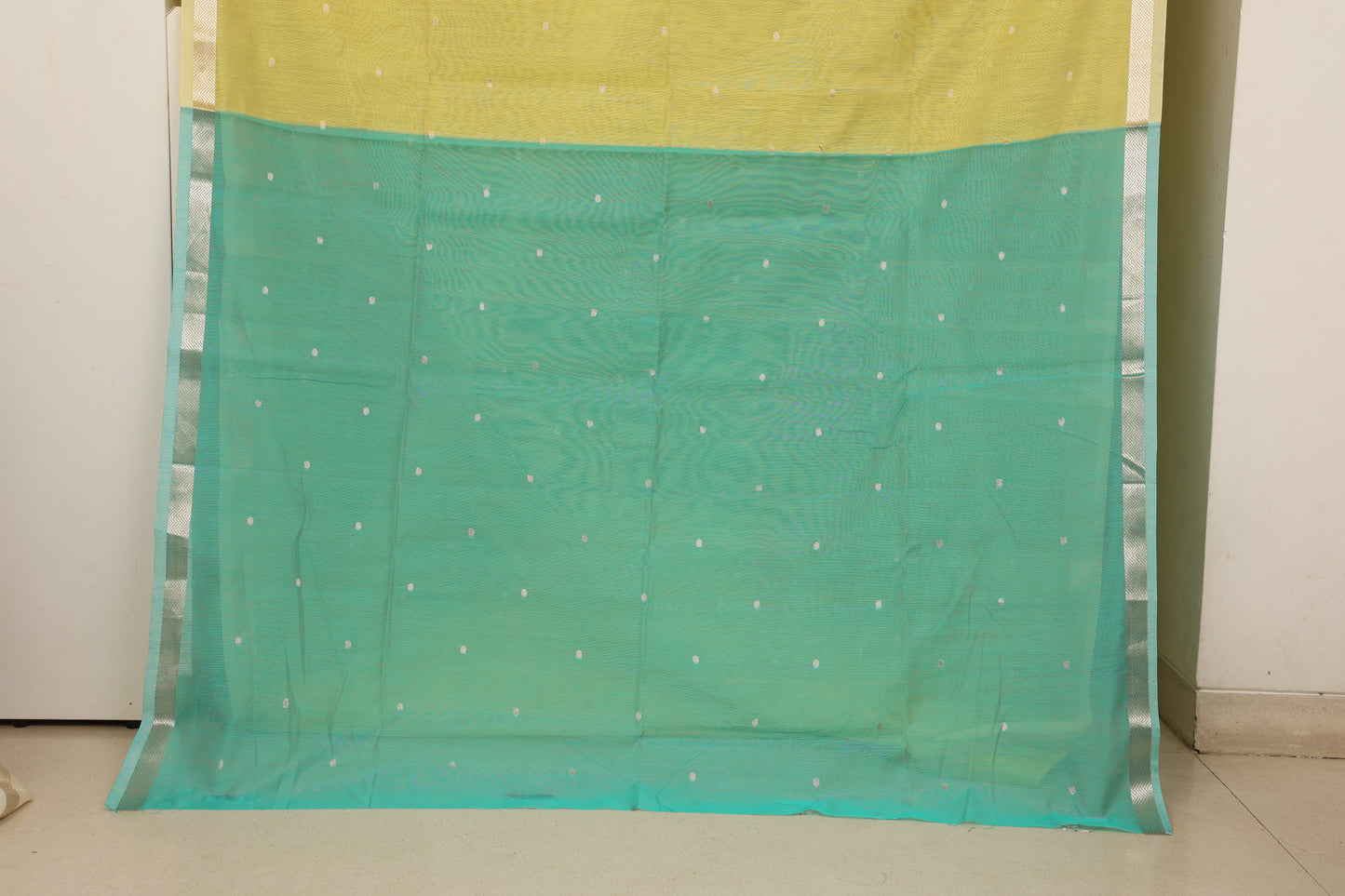 Lemon Yellow & Aqua Blue Contrast Maheshwari Saree