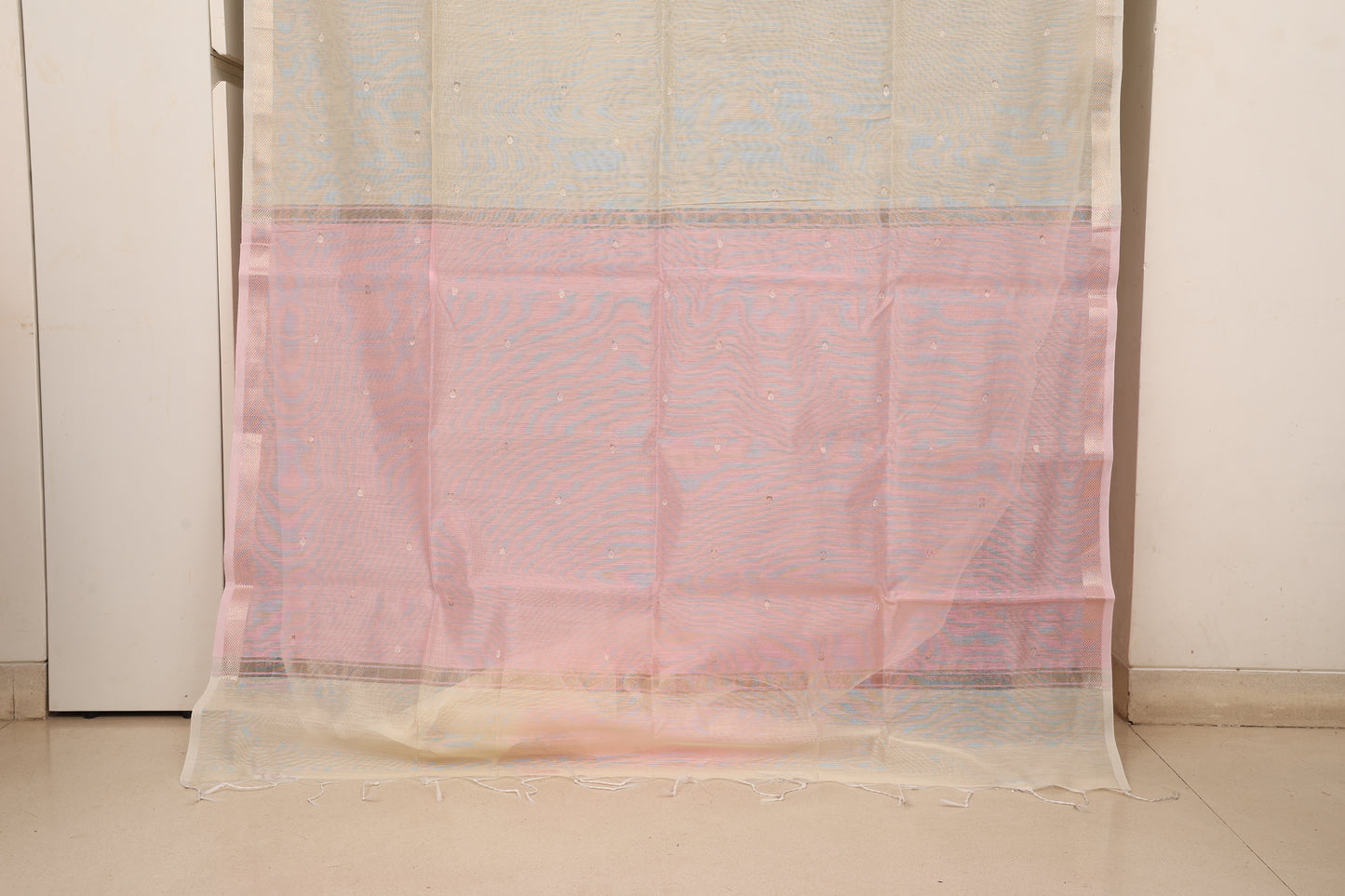 Cream Baby Pink Contrast Maheshwari Saree