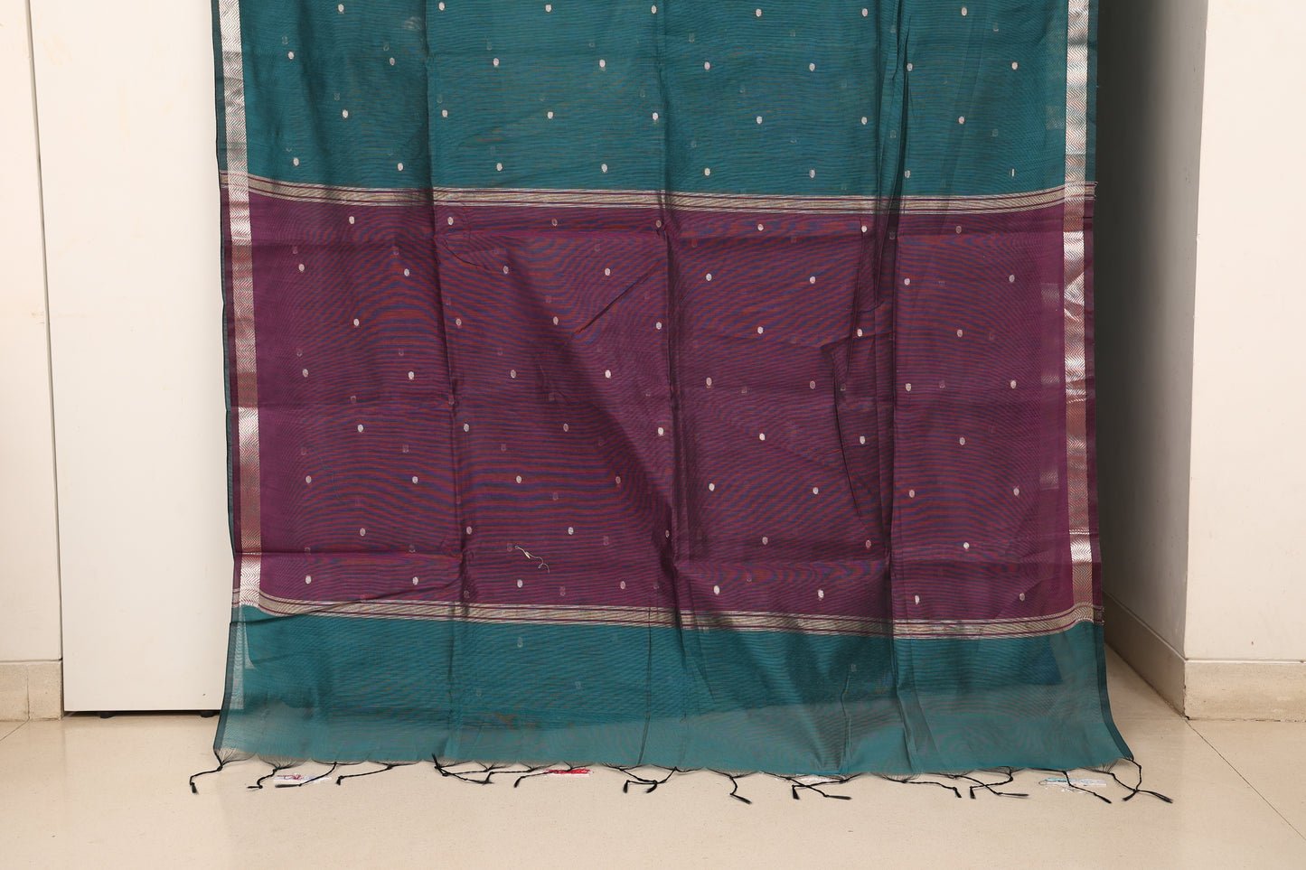 Peacock Blue Wine Contrast Maheshwari Saree