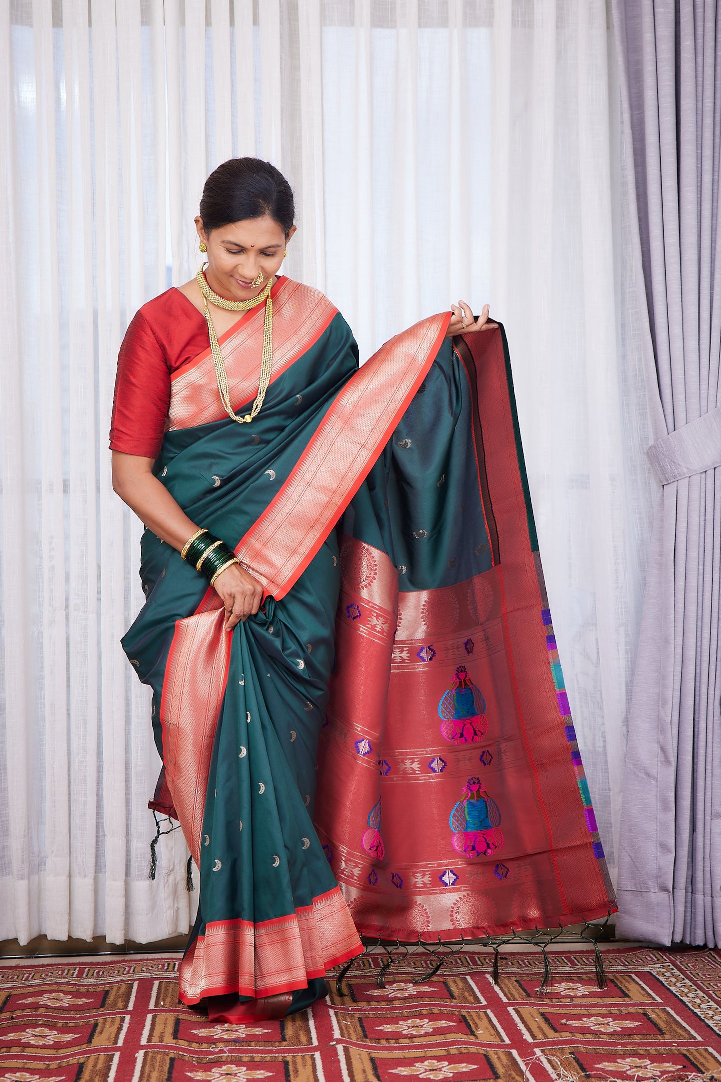 Bottle Green Kanjivaram Silk blend Chandarkor Paithani Saree with unstitched blouse