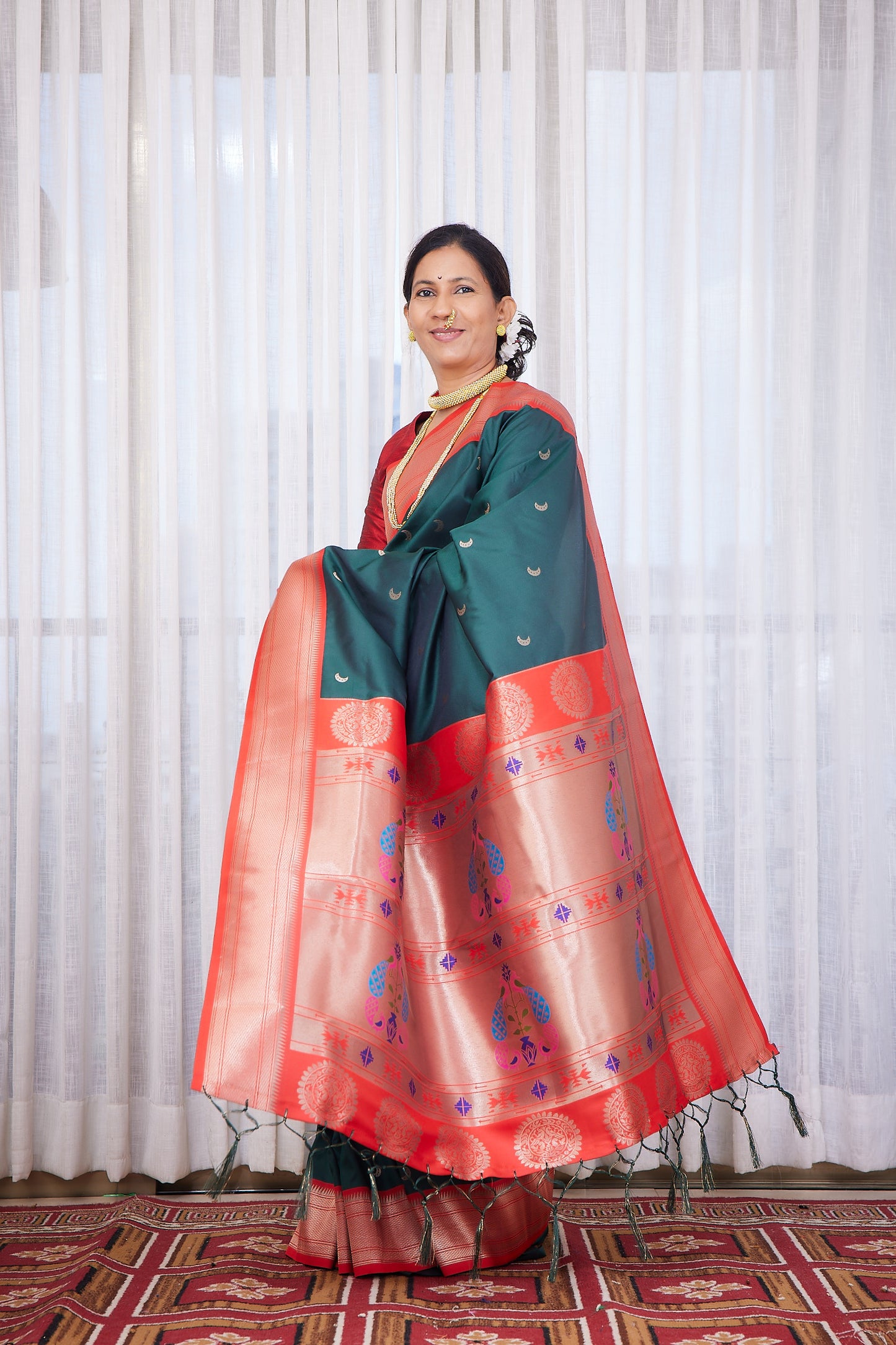 Bottle Green Kanjivaram Silk blend Chandarkor Paithani Saree with unstitched blouse