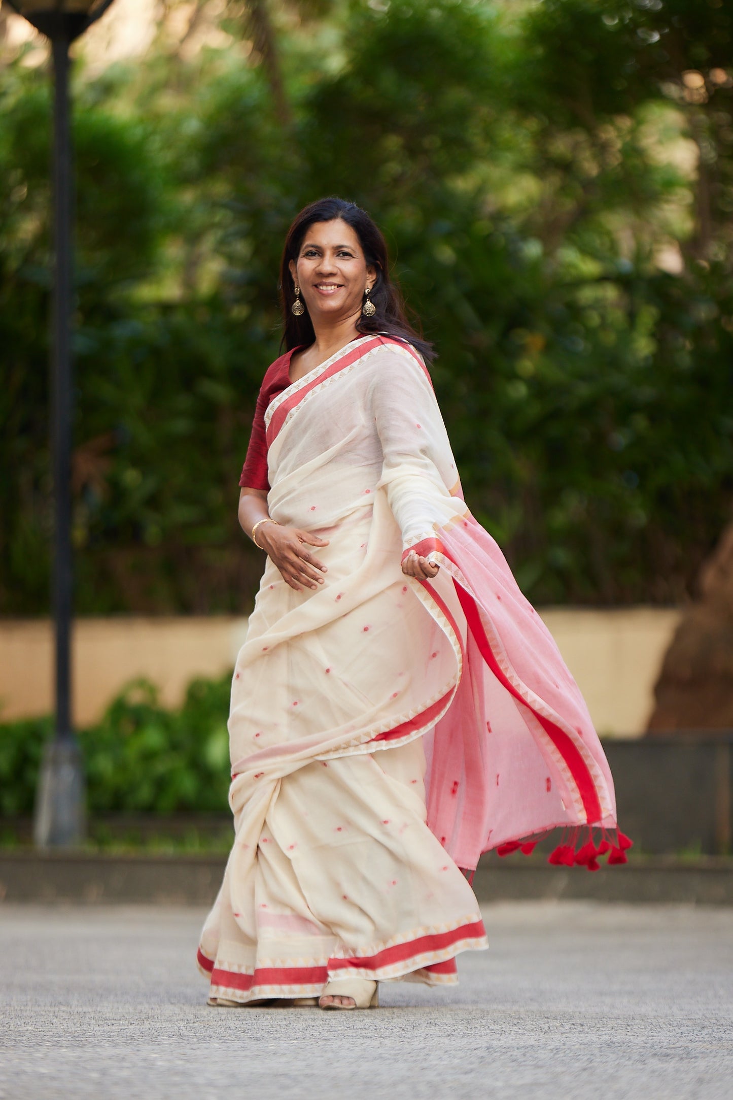 Off white Mulmul Cotton Saree with Zari and Tassels