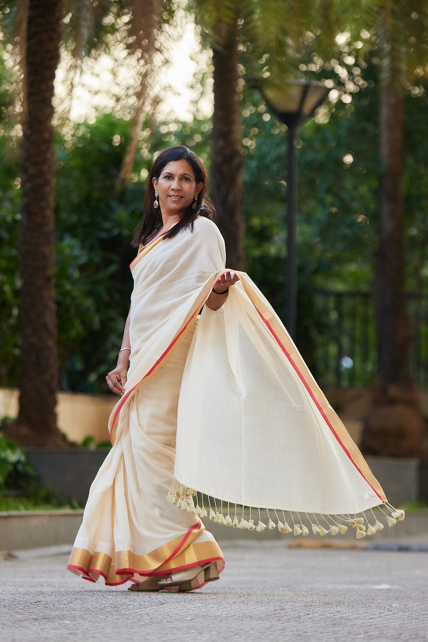 Off white Red Border Mulmul Cotton Saree with Tassels