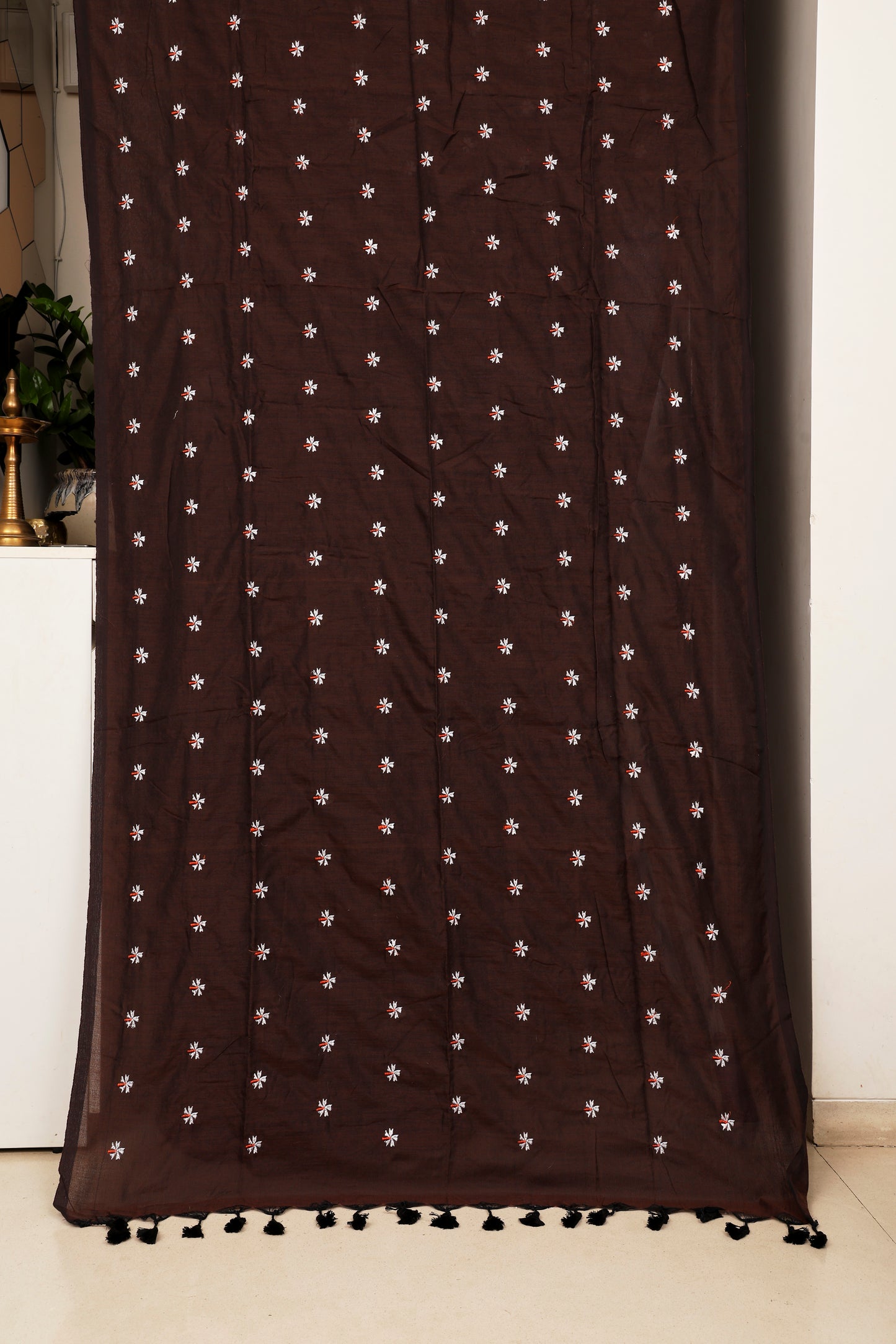 Coffee Brown Phul Butti Cotton Saree