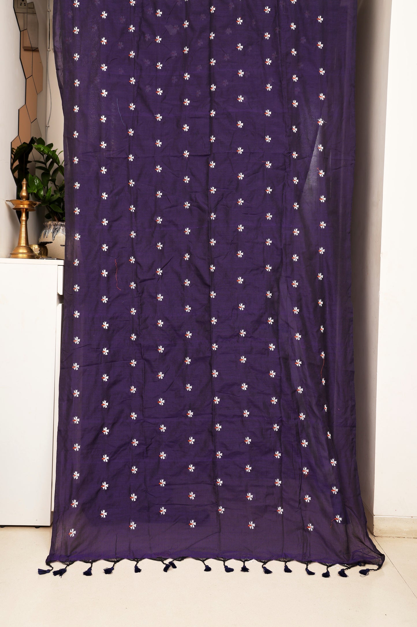 Deep Purple Phul Butti Cotton Saree