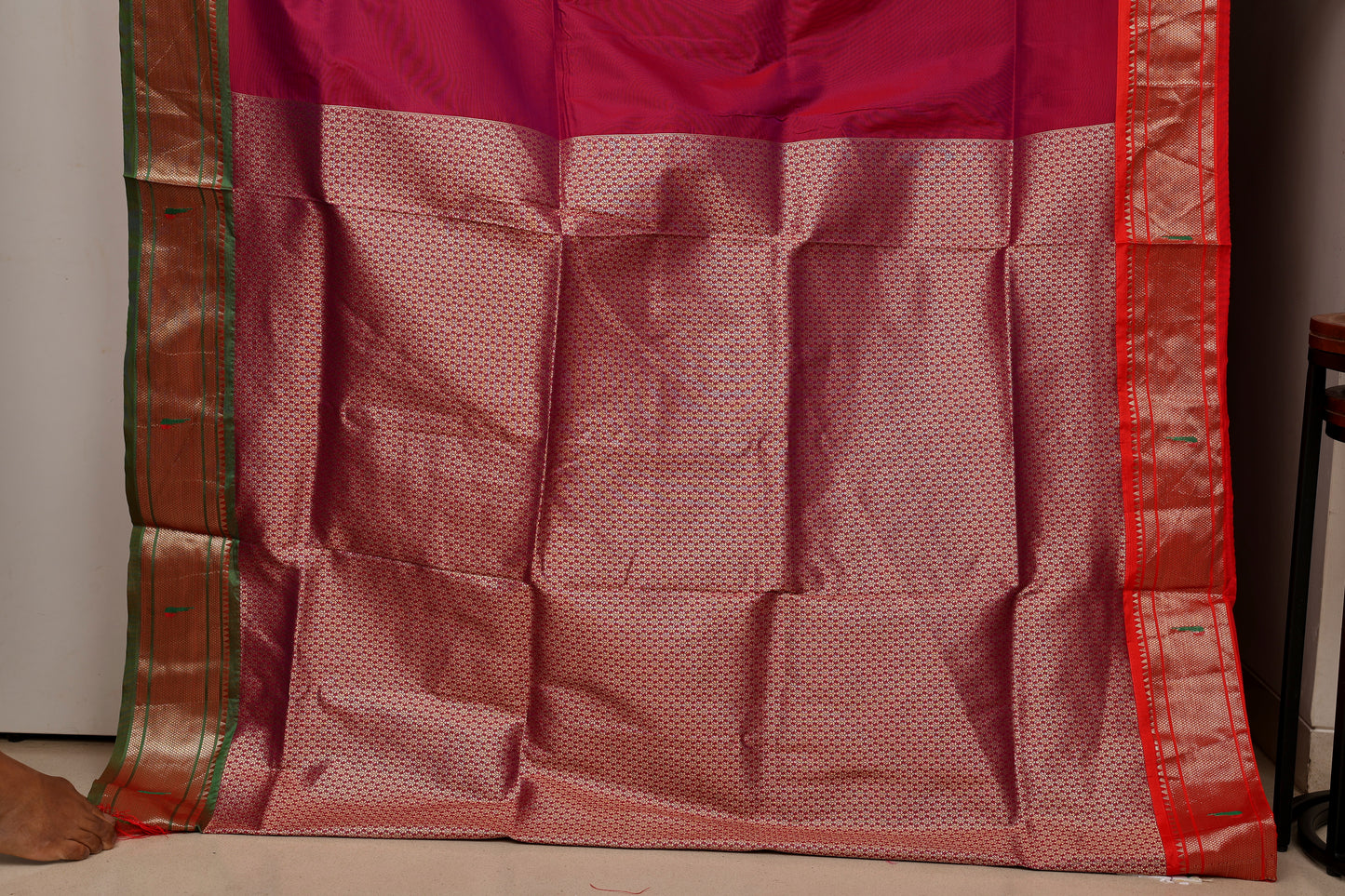 Royal Magenta Ganga Jammuna Border Paithani