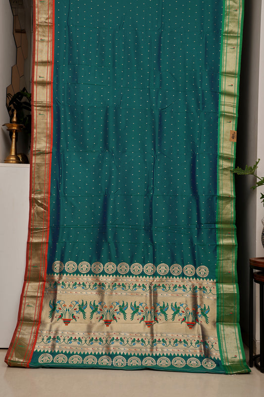 Peacock Green Ganga Jammuna Border Paithani