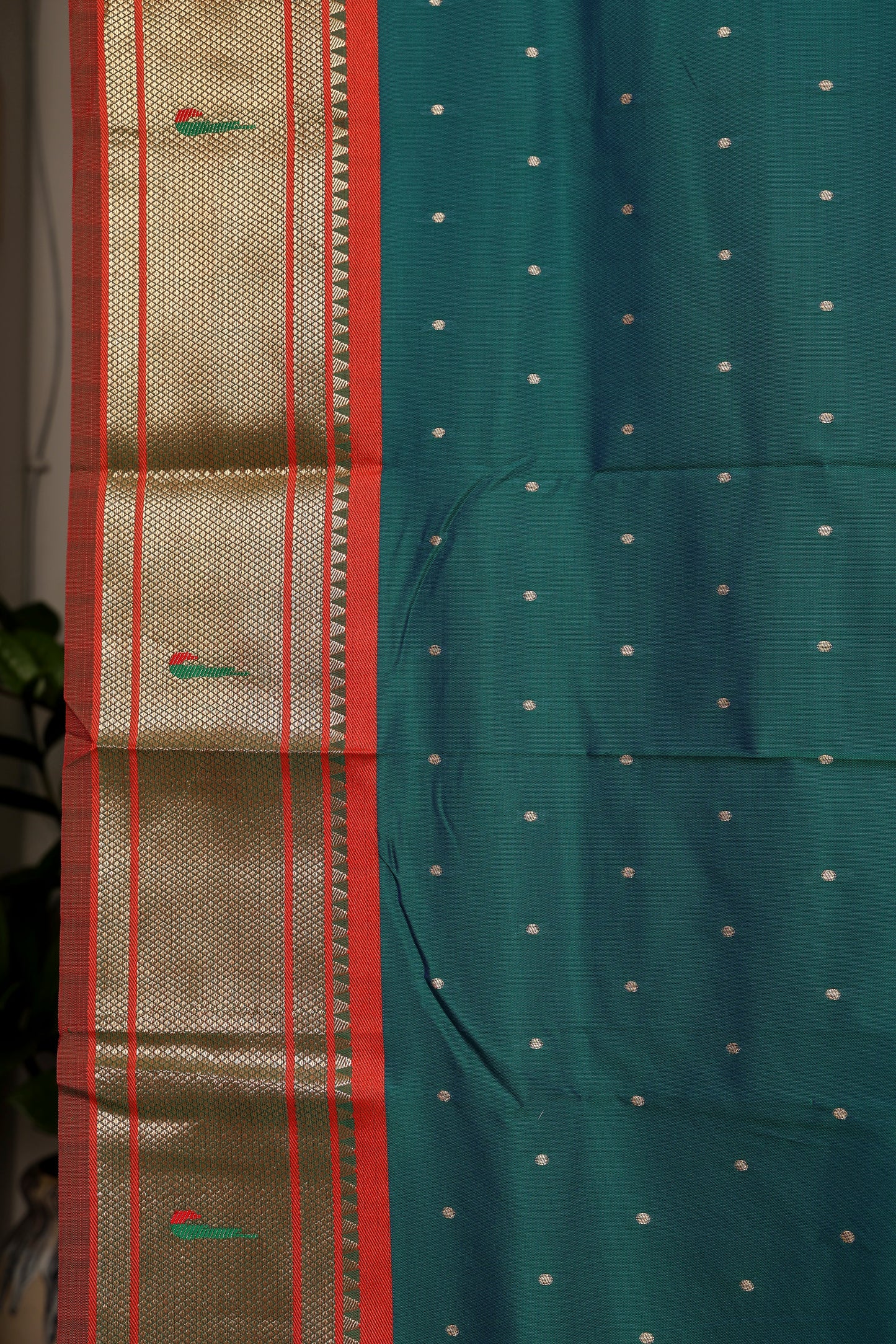 Peacock Green Ganga Jammuna Border Paithani