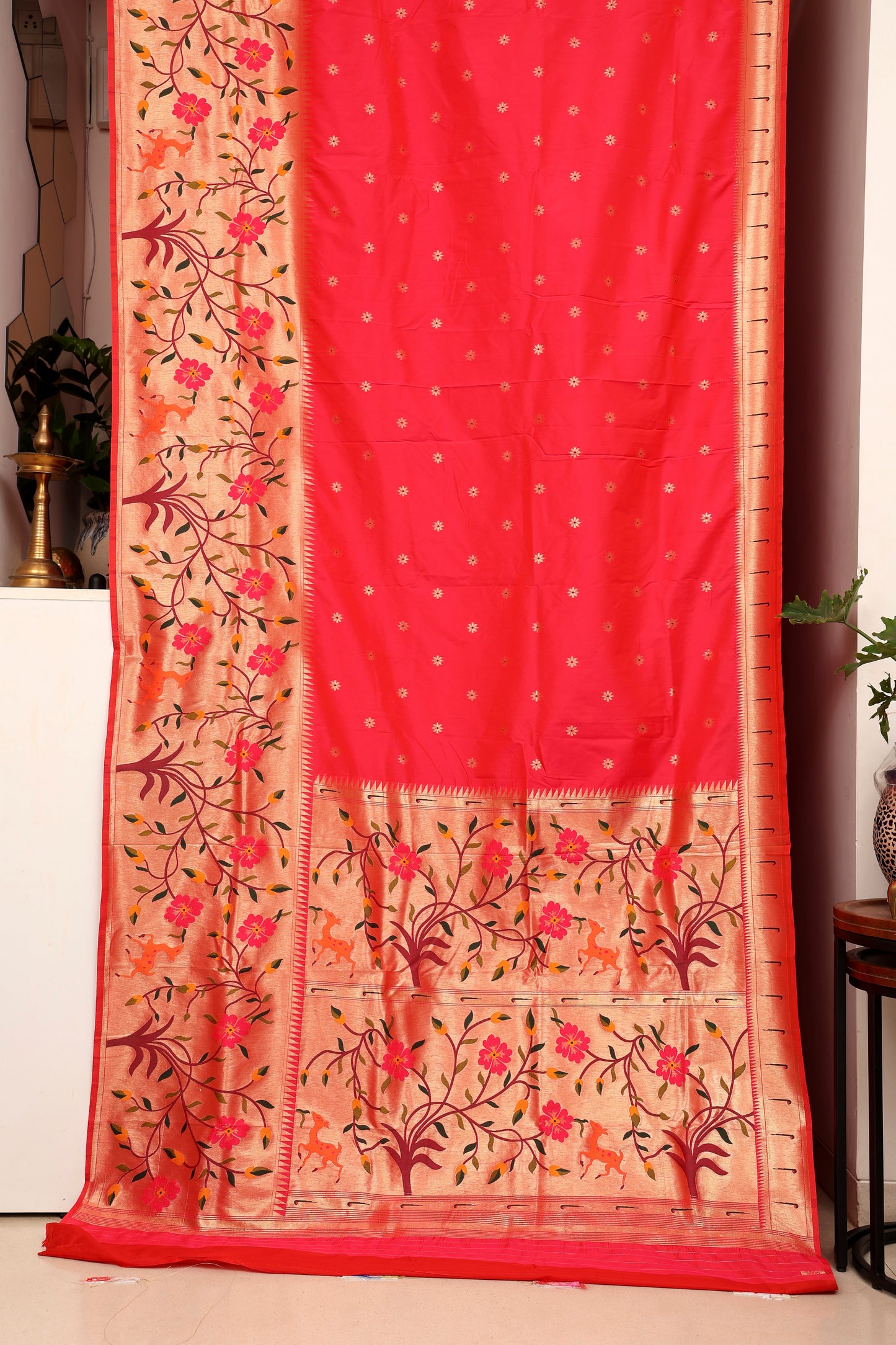 Rani Pink Floral Skirt Border Paithani
