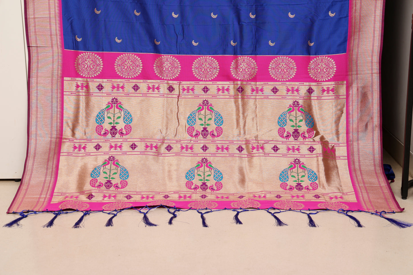Royal Blue Chandrakor Butti Paithani