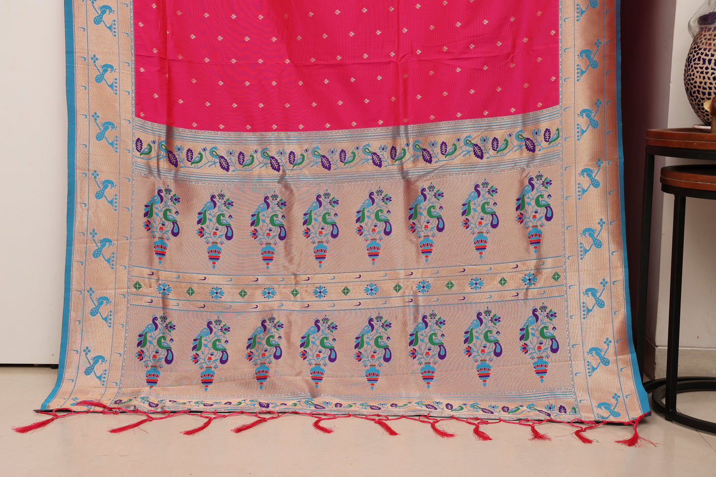 Rani Pink Bangdi More Paithani