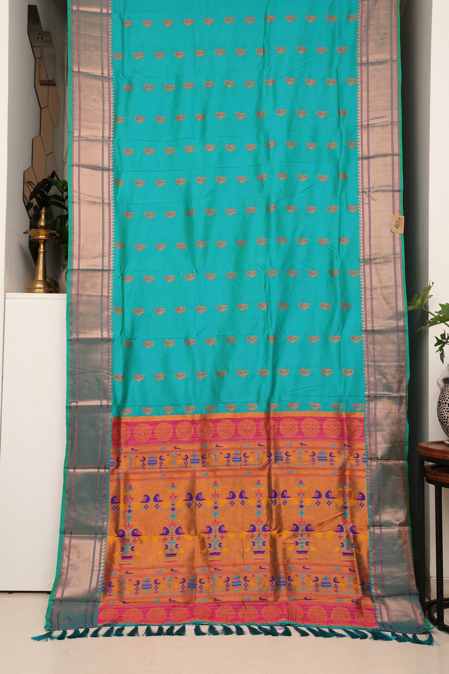 Peacock Teal Nath Butti Paithani