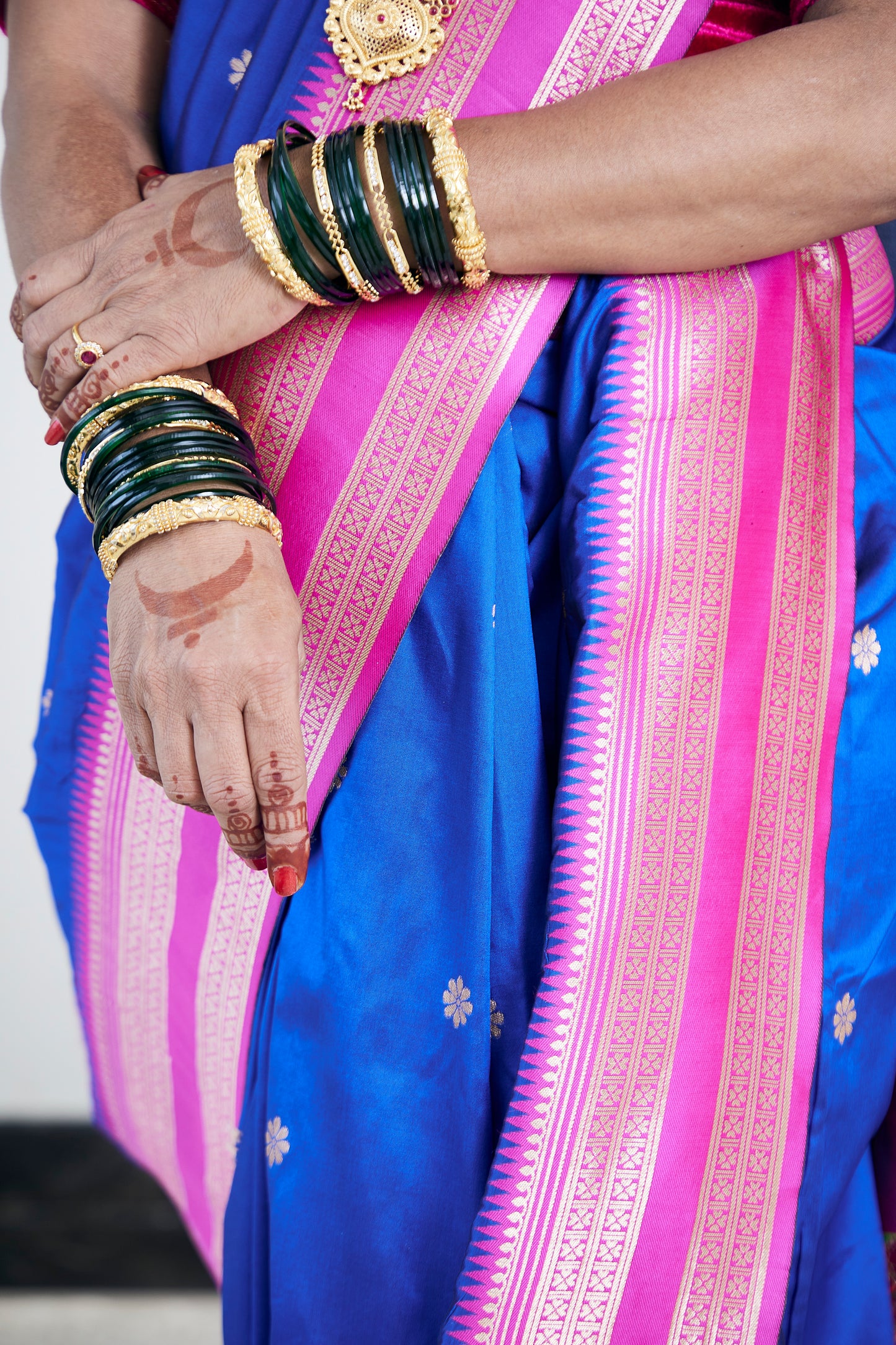 Rani & Royal Blue Nauvari Kanjivaram Silk blend Paithani Saree with unstitched blouse.