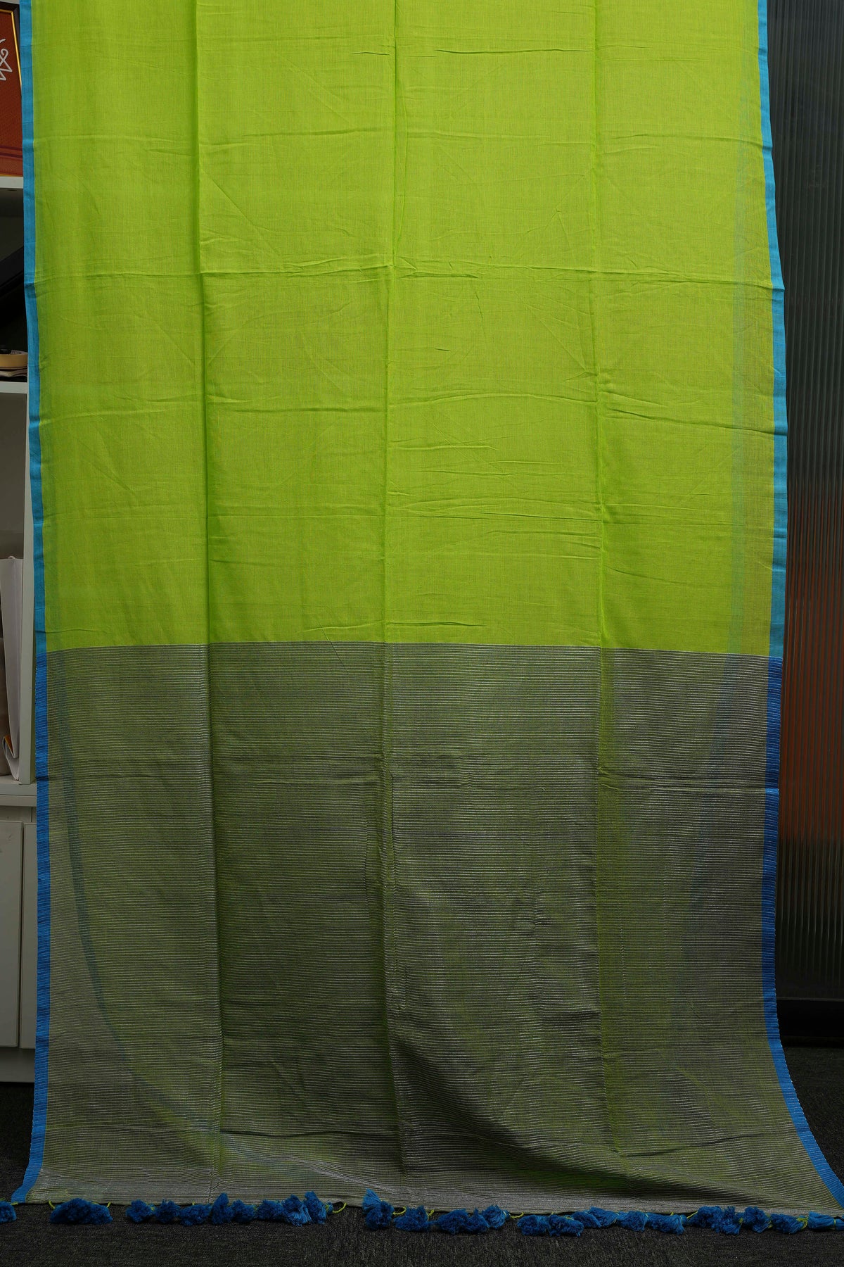 Parrot Green Contrast Pallu Pure Mulmul Saree