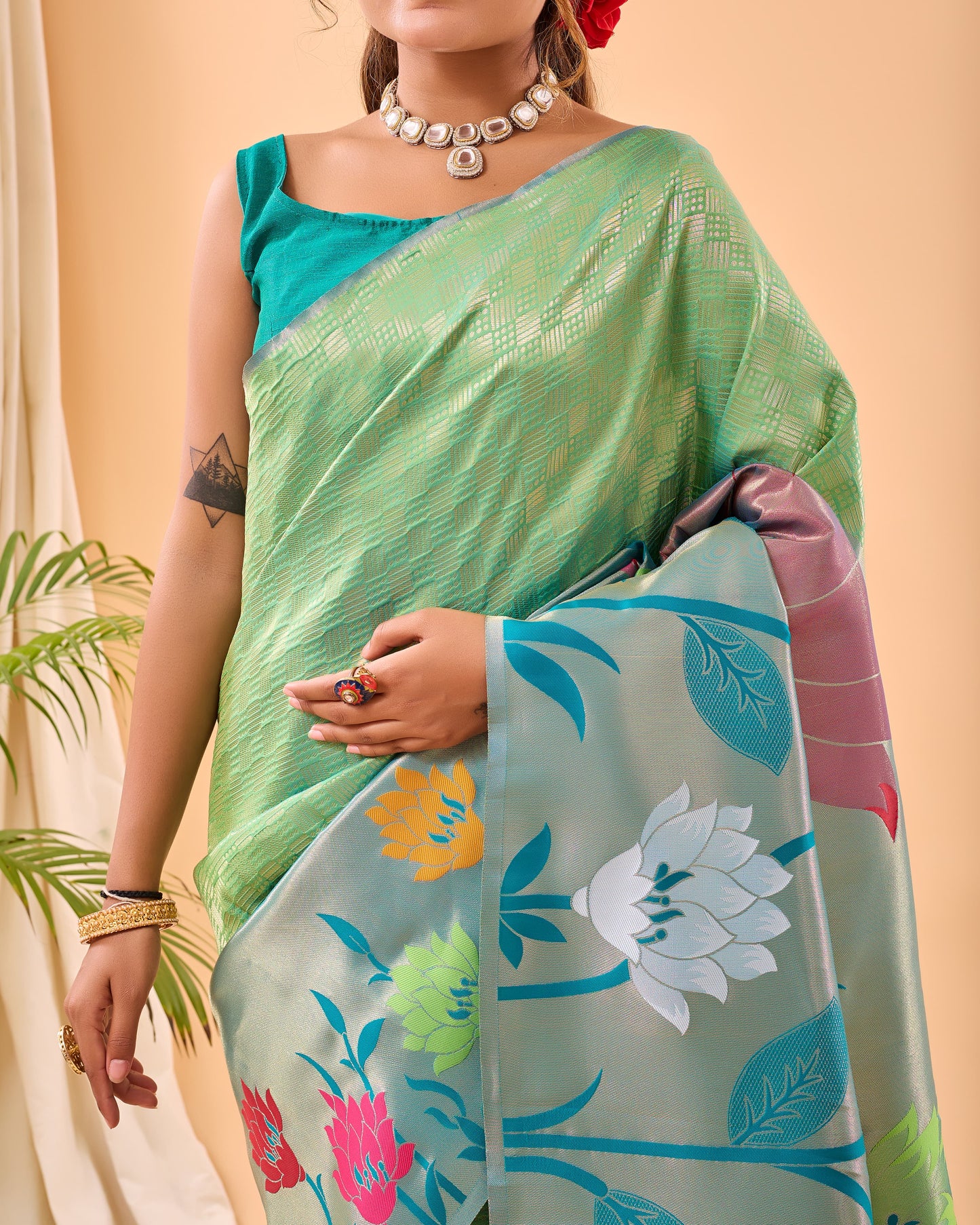 Parrot Green Phool Baag Tissue Paithani