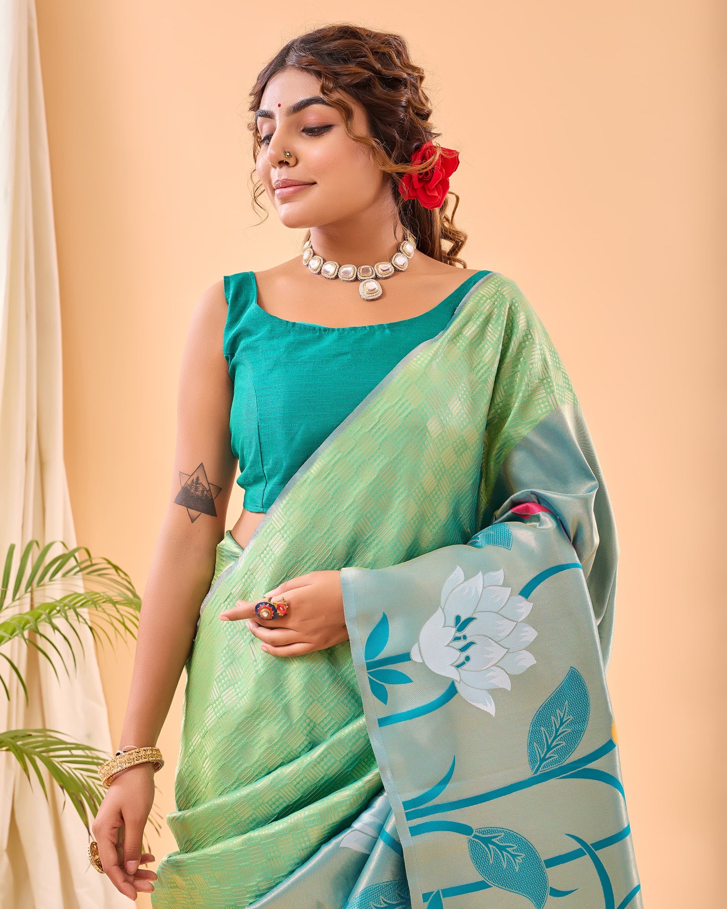 Parrot Green Phool Baag Tissue Paithani